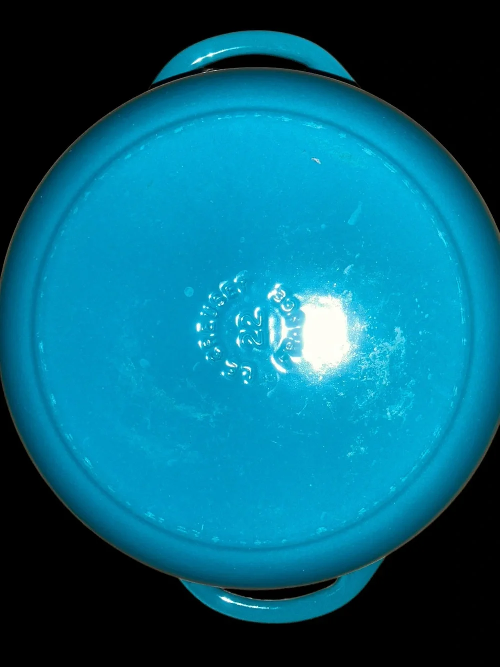 Le Creuset authentic le